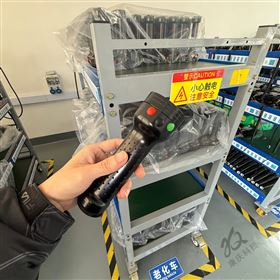 MSL4720高鐵紅黃綠白三色信號(hào)燈指示手電筒